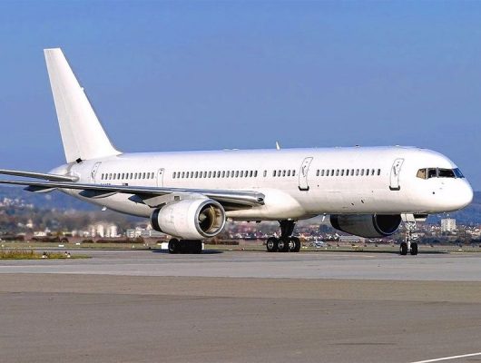 8 دلیل برای این که چرا هواپیما سفید است؟ | شرکت پخش رنگ تهران