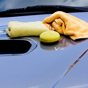 5 روش پاک کردن رنگ از روی ماشین | شرکت پخش رنگ تهران