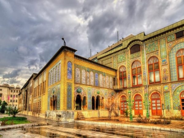 تاریخچه رنگ ساختمانی در ایران | رنگ تهران